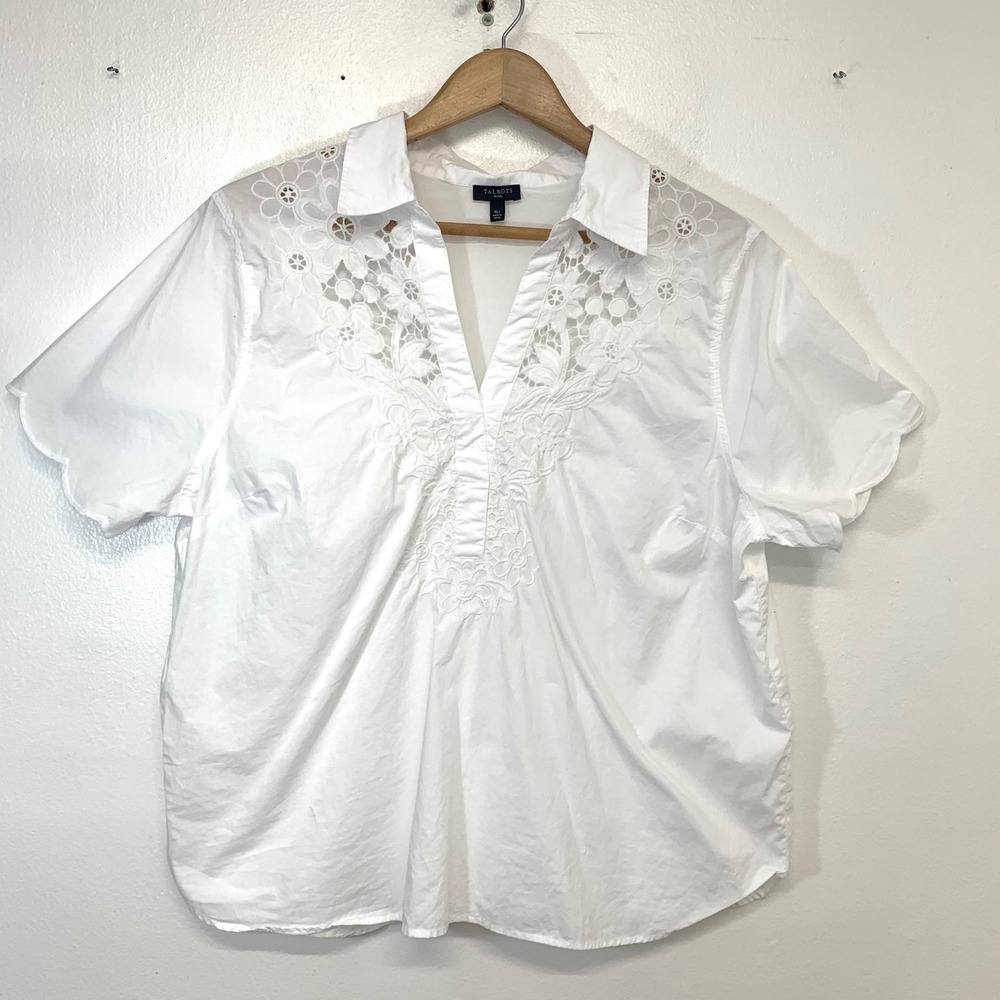 Talbots White Eyelet Lace V-Neck Short Sleeve Blouse XL Petite Cotton Scalloped